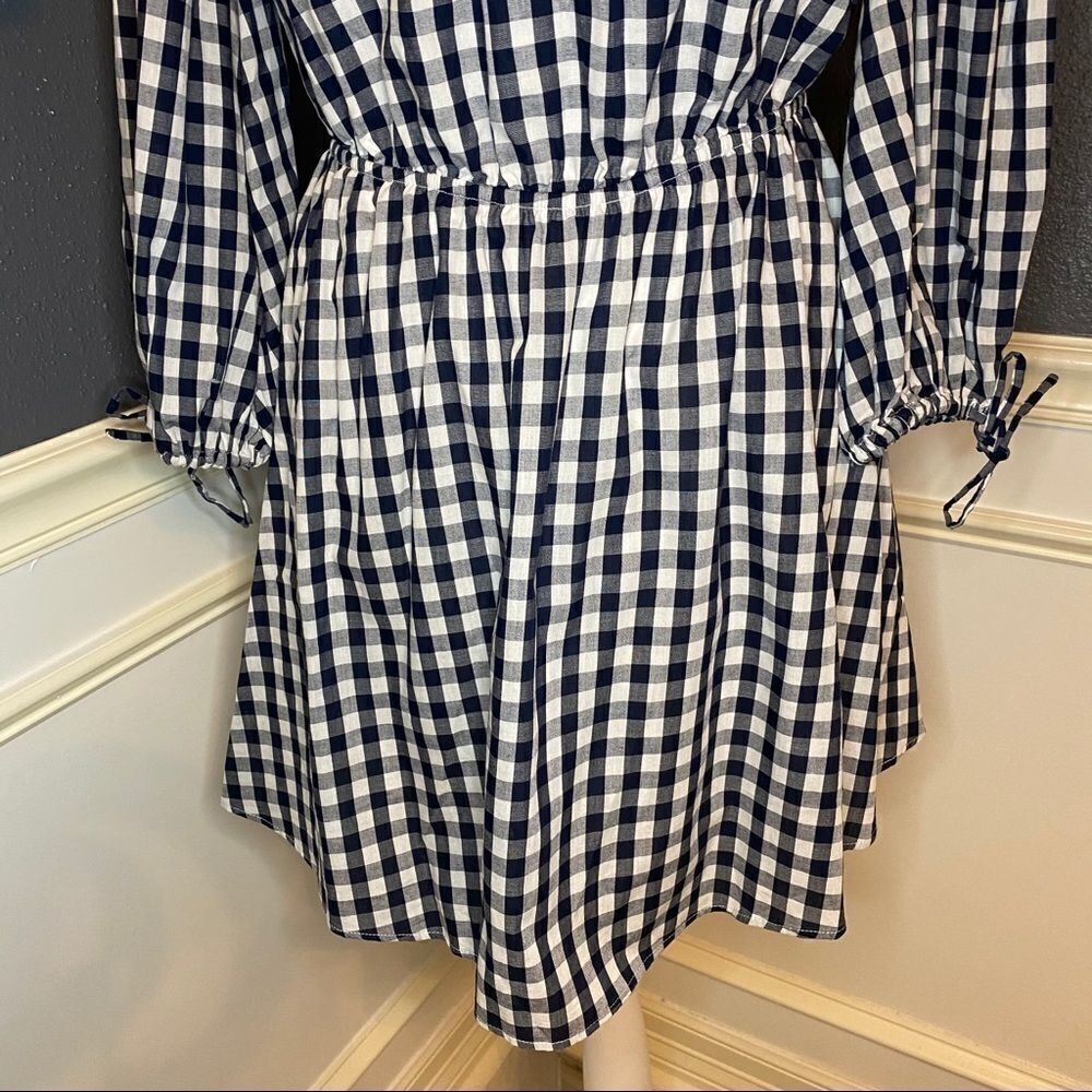 Lovers + Friends Get Lost off the shoulder dress - Picture 5 of 11